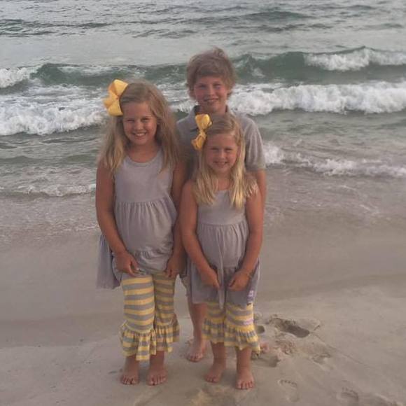 Meet your Posher, Emily - Picture 1 of 1